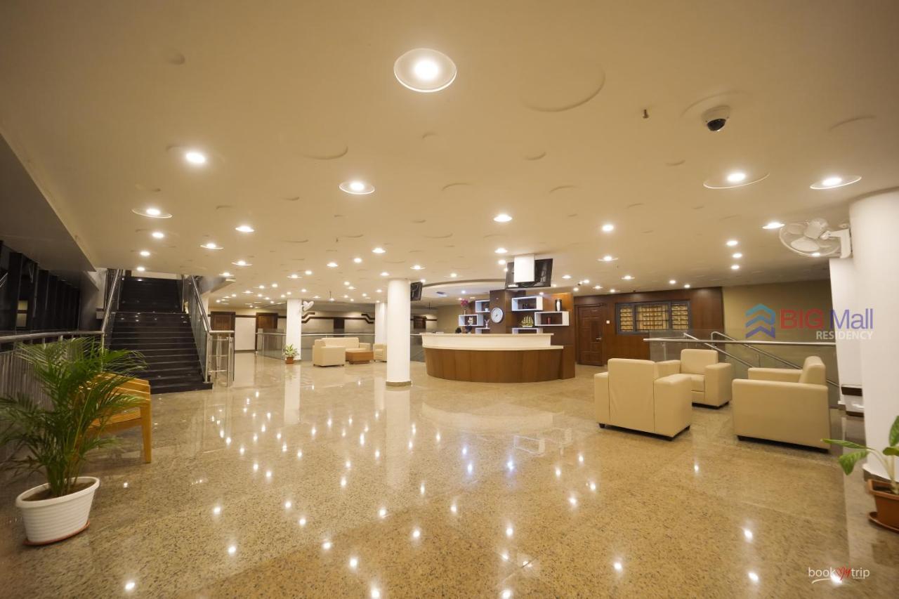 Hotel Bigmall Residency Kannangad Exteriér fotografie